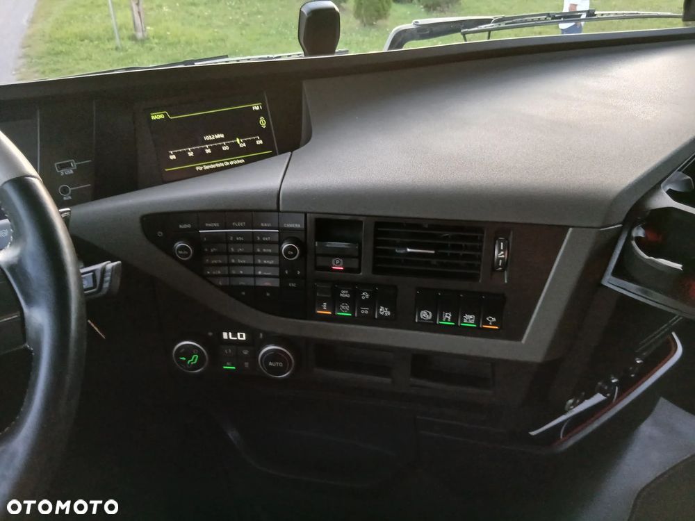 Volvo FH 500 KM FUL OPCJA HAKOWIEC HYWA 6X2 SKÓRA PERFEKCYJNY Z NIEMIEC - 13