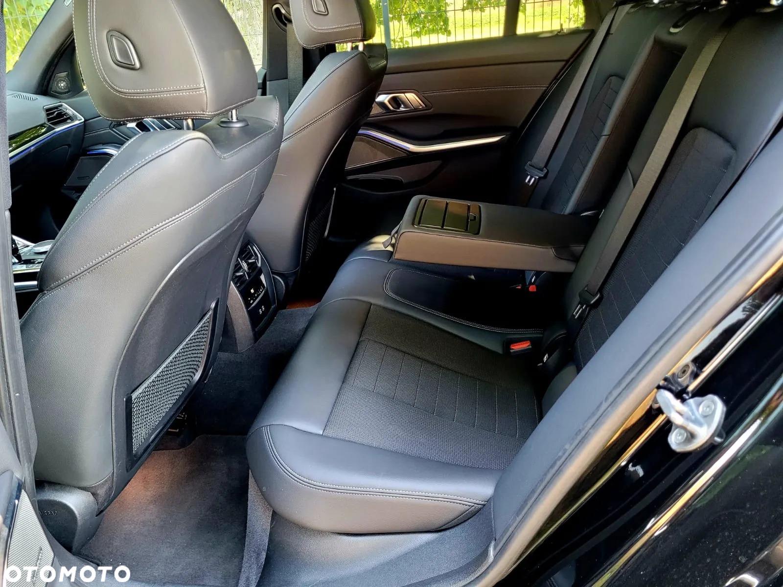 BMW Seria 3 330d Touring xDrive M Sport - 24