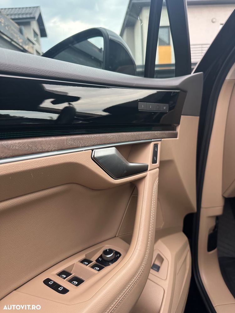 Volkswagen Touareg V6 TDI Elegance - 23