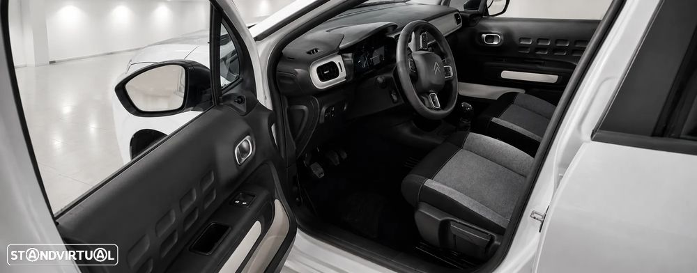 Citroën C3 Pure Tech S&S Shine - 8