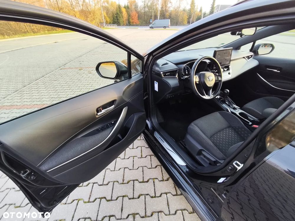 Toyota Corolla 1.8 Hybrid Comfort - 16