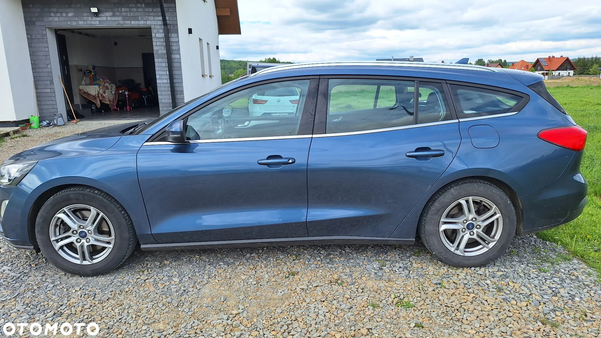 Ford Focus 1.0 EcoBoost Trend ASS - 2