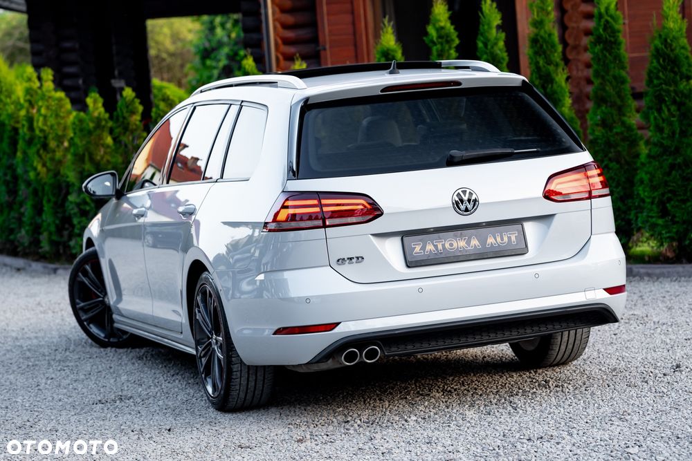 Volkswagen Golf 2.0 TDI BMT GTD DSG - 8