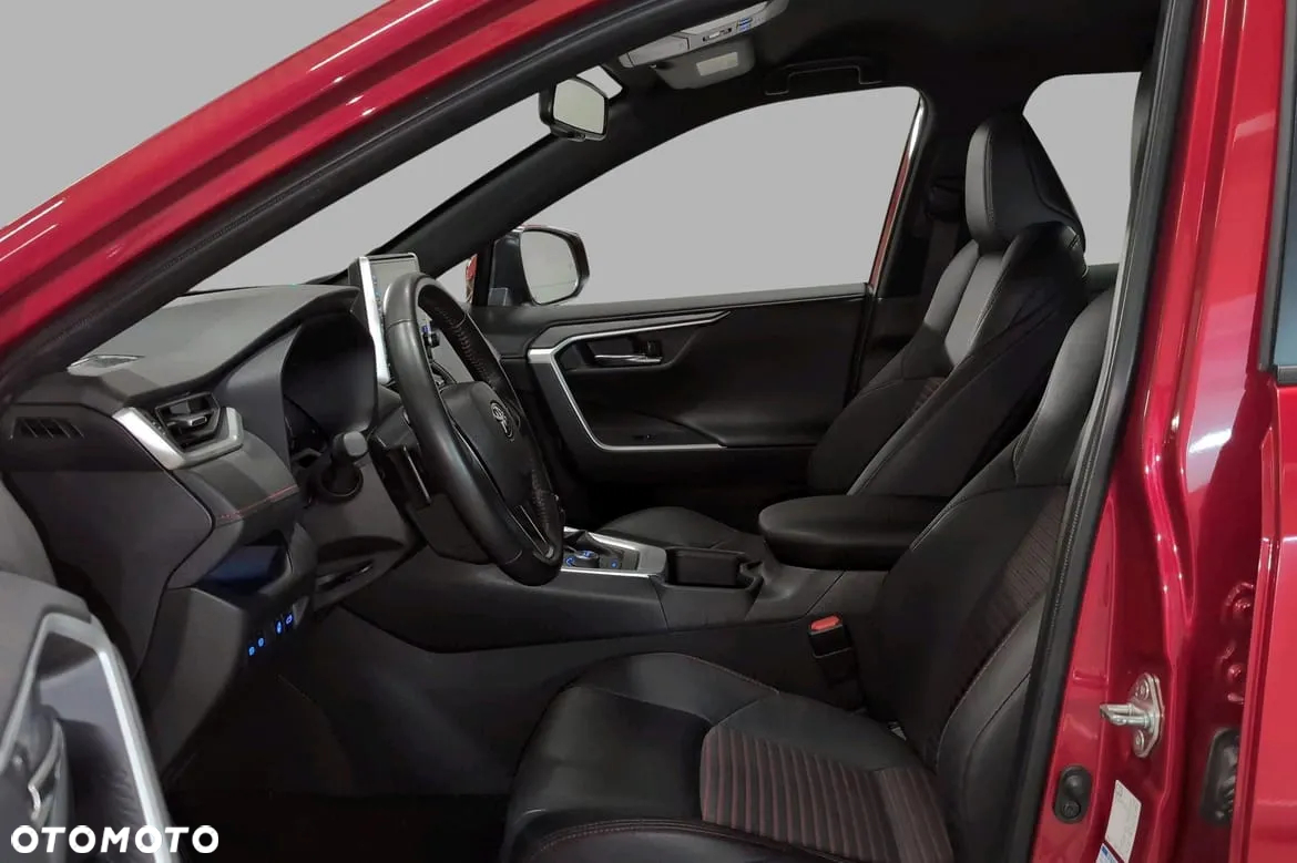 Toyota RAV4 - 9