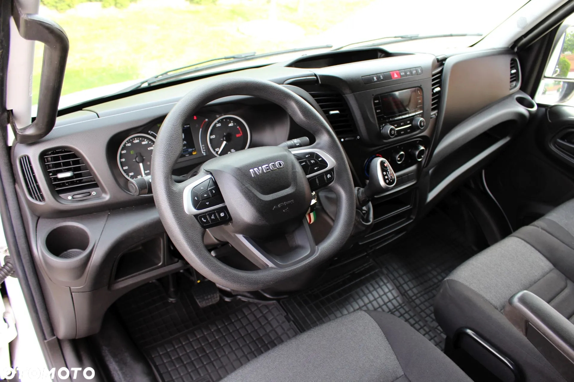 Iveco DAILY 50C18 3.0 180KM AUTOMAT POLSKI SALON 83 TYS KM 1X FIRANKA  JAK NOWY - 23