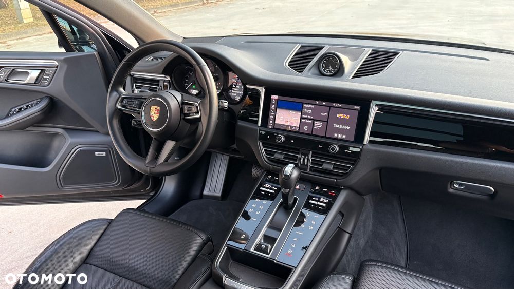 Porsche Macan - 17