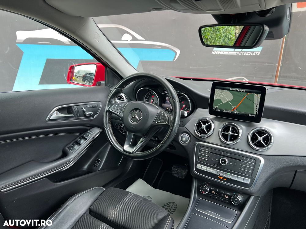 Mercedes-Benz GLA 220 d 4Matic 7G-DCT Style - 7