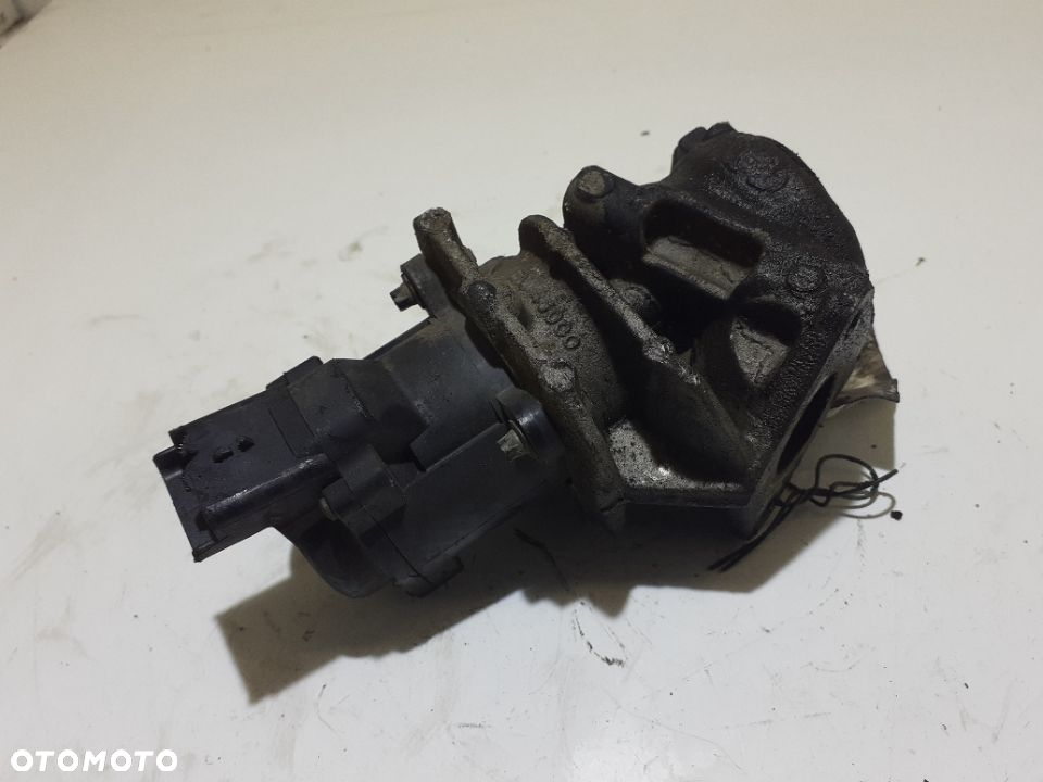 ZAWÓR EGR FORD FOCUS 1.6 TDCI / PEUGEOT / CITROEN nr 9685640480 - 2