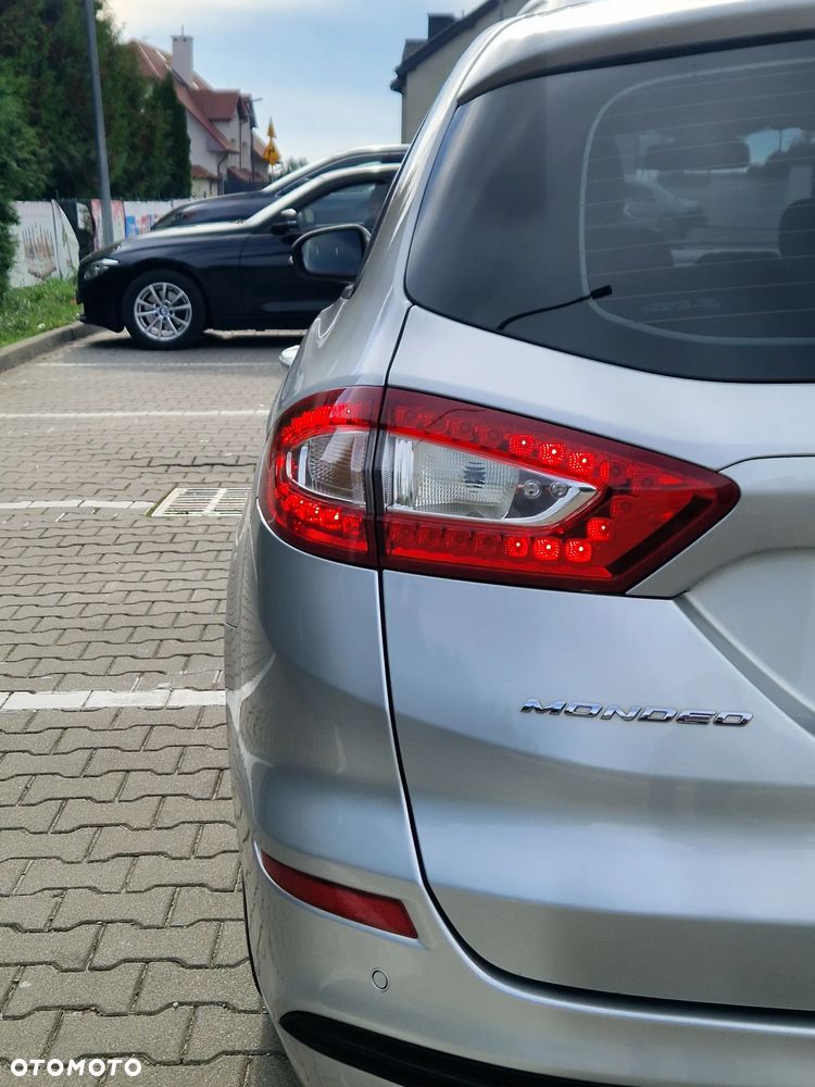 Ford Mondeo 2.0 TDCi Titanium PowerShift - 23