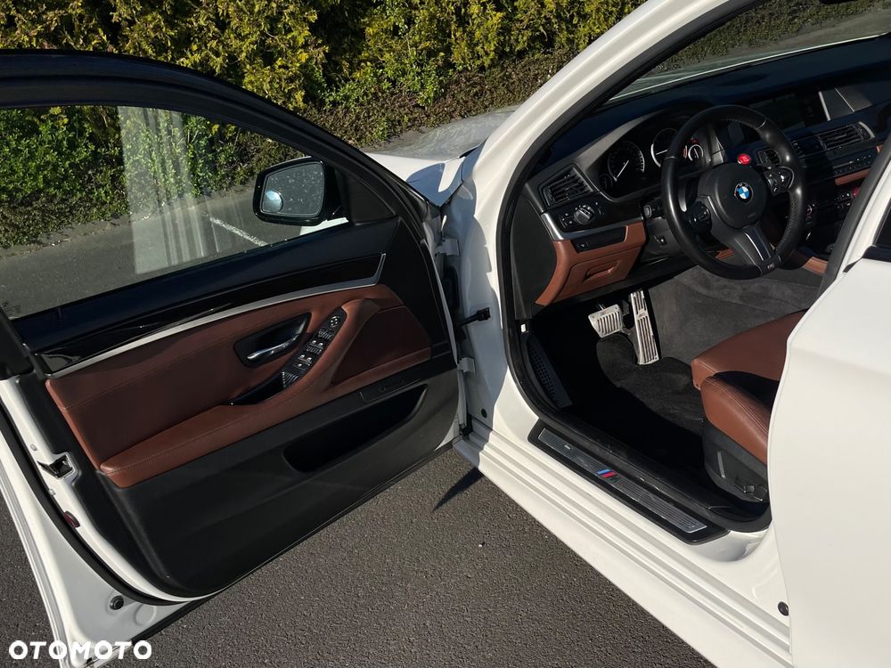 BMW Seria 5 - 16