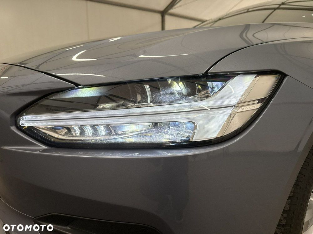 Volvo S90 - 29