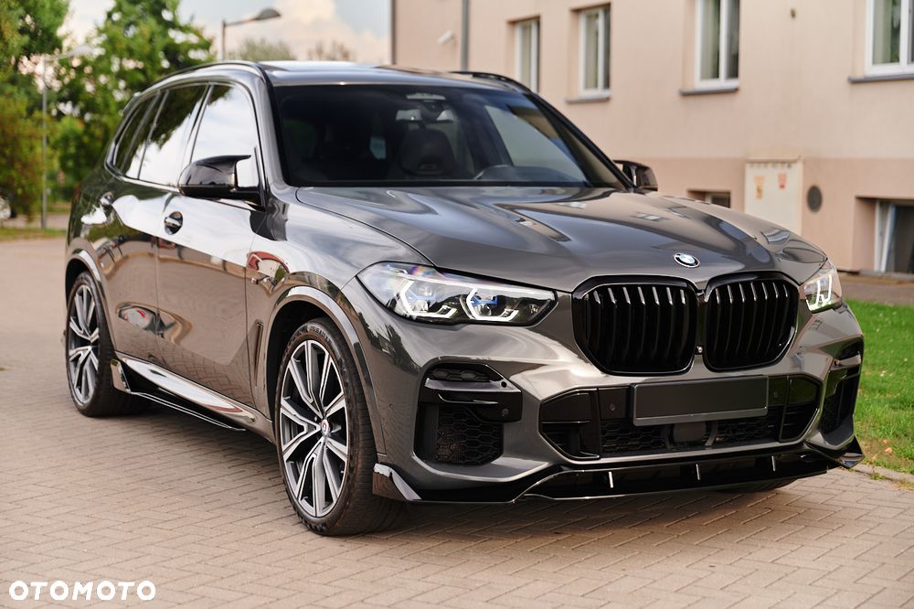 BMW X5 M M50i - 19