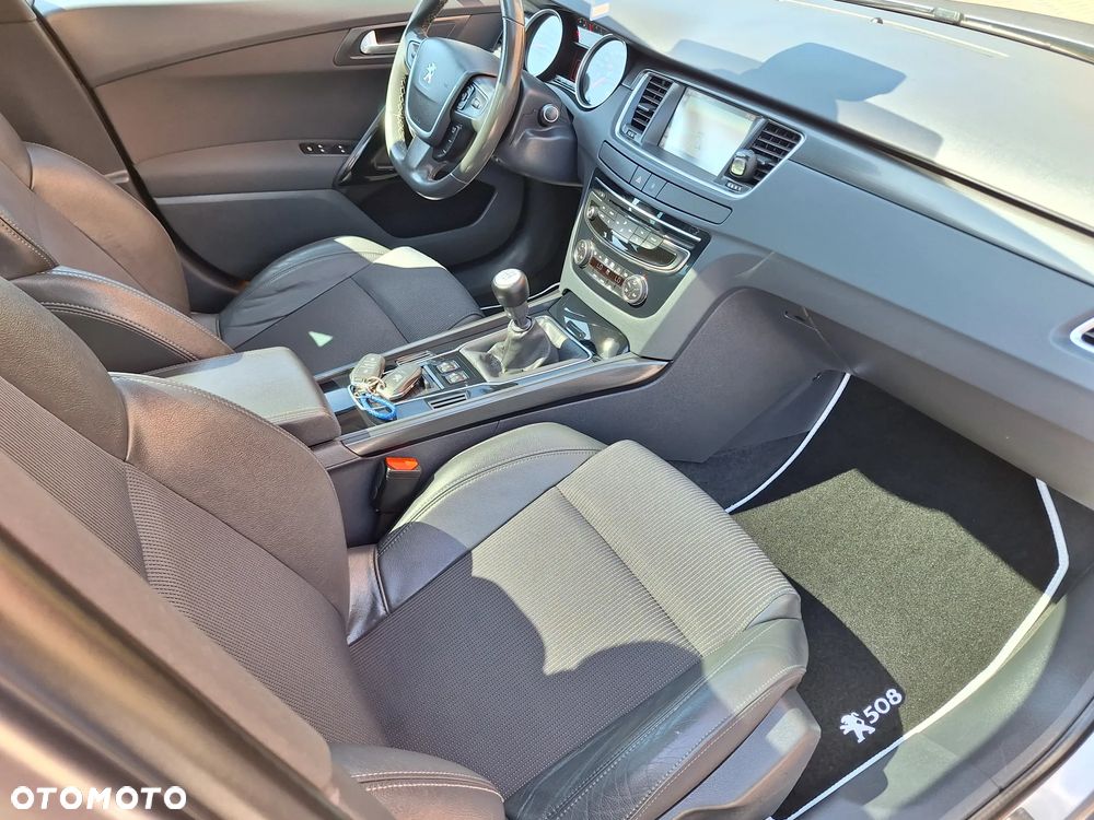 Peugeot 508 2.0 BlueHDi Allure S&S - 32