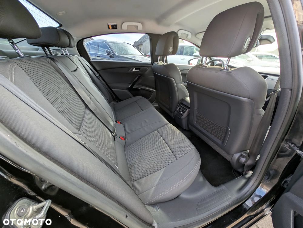 Peugeot 508 1.6 e-HDi Active S&S - 17