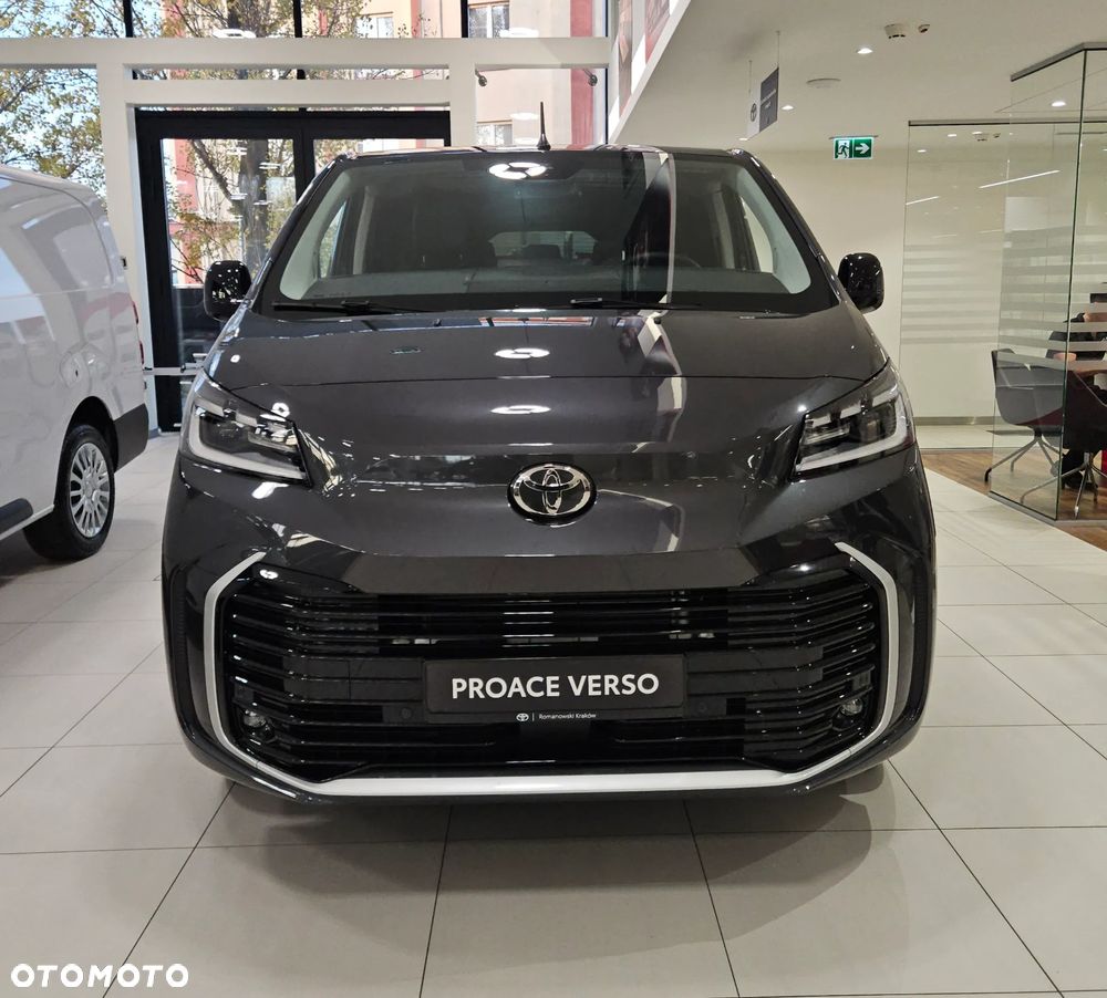 Toyota Proace Verso 2.2 D4-D Long Business - 3
