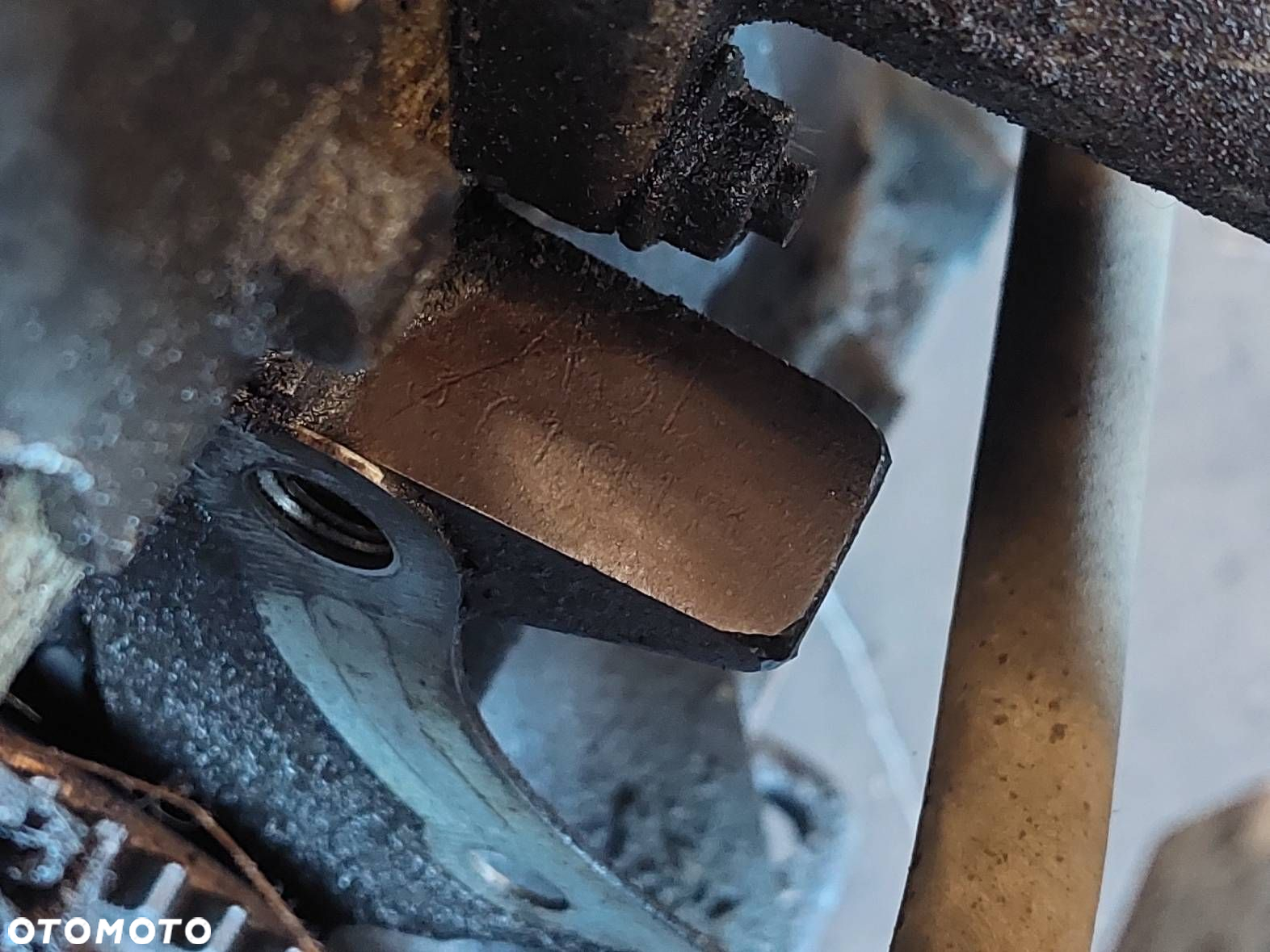 SILNIK BENZYNOWY SŁUPEK KIA RIO I 1.3 8V A3E - 4
