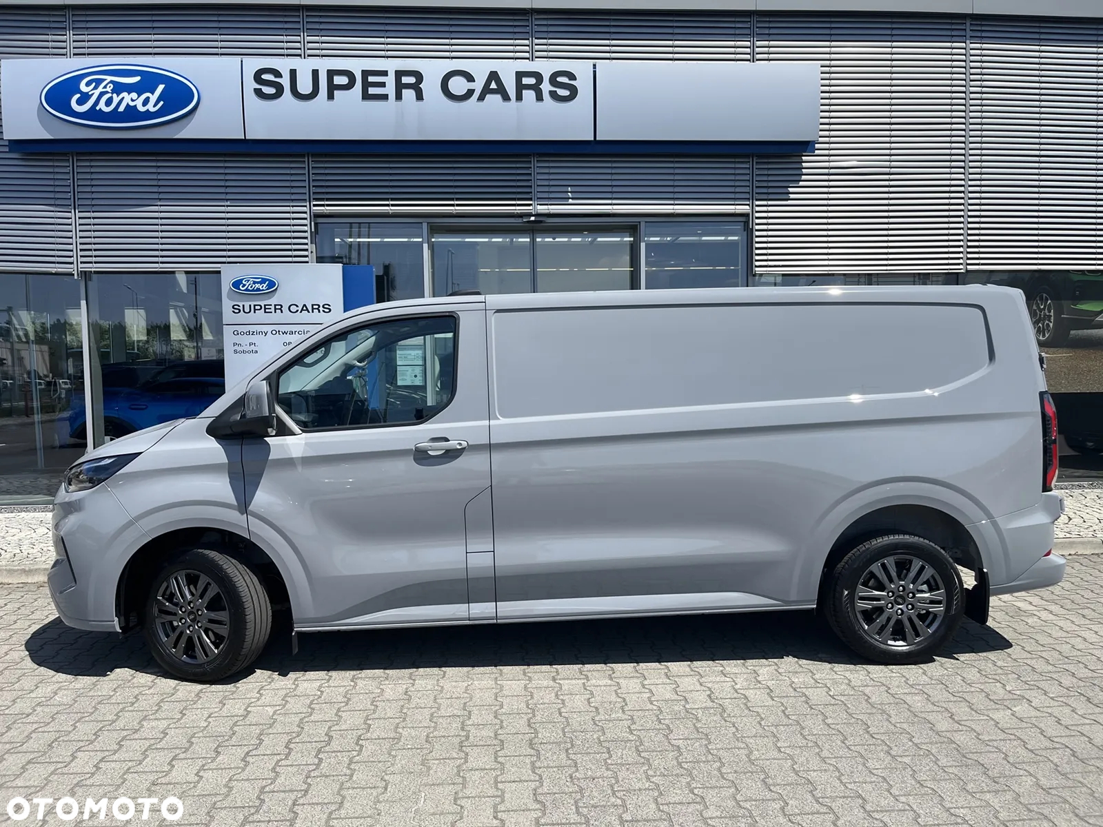 Ford Transit Custom V710 - 4
