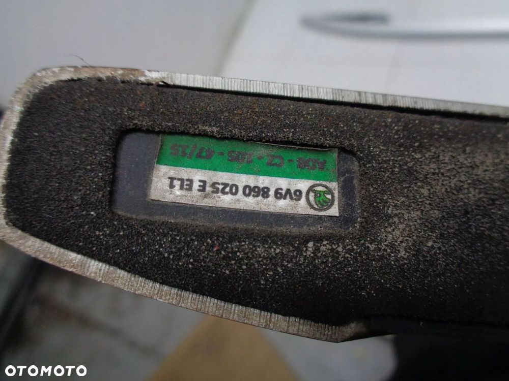skoda fabia iii relingi dachowe kombi srebrne 14r- - 4