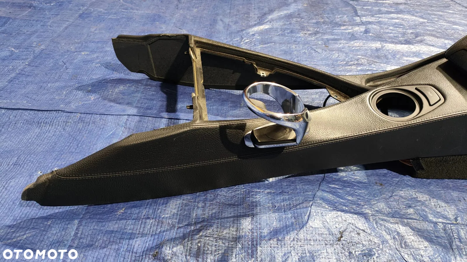 TUNEL ŚRODKOWY PODŁOKIETNIK UCHWYT PODSTAWA NA KUBEK KUBKI NAPÓJ NAPOJE CUPHOLDER CUP HOLDER ANGLIK UK BMW E63 E64 LCI LIFT - 5