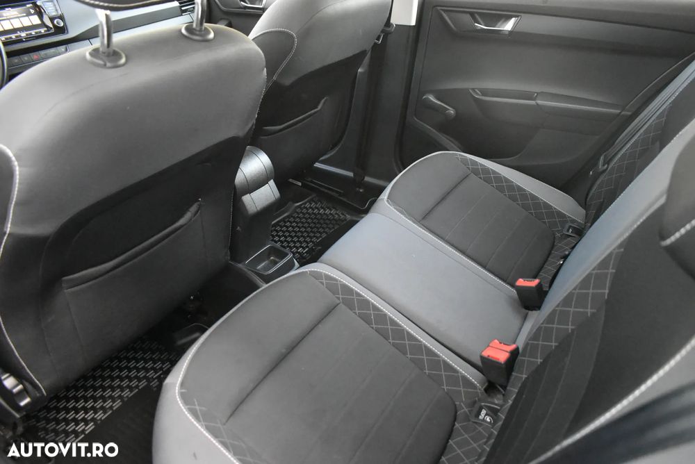 Skoda Fabia - 16