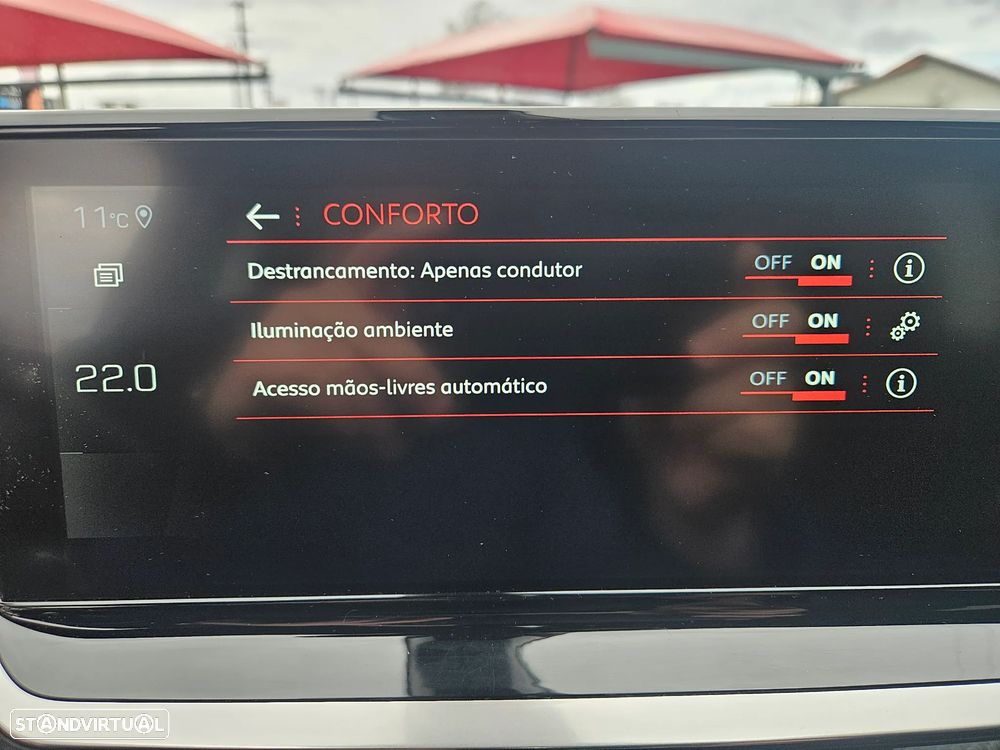 Peugeot 2008 1.2 PureTech GT EAT8 - 43