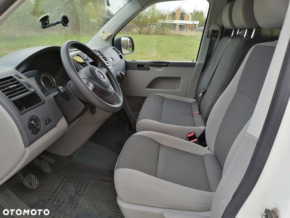 Volkswagen Transporter T5 - 7