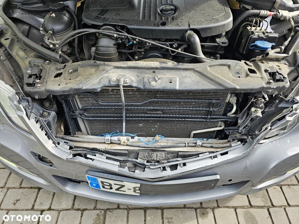 Mercedes-Benz Klasa E 200 BlueTEC Avantgarde - 30