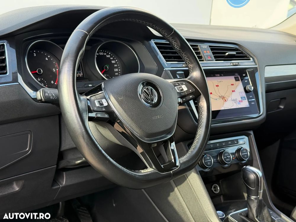 Volkswagen Tiguan 2.0 TDI DPF DSG 4Mot Comfortline - 14