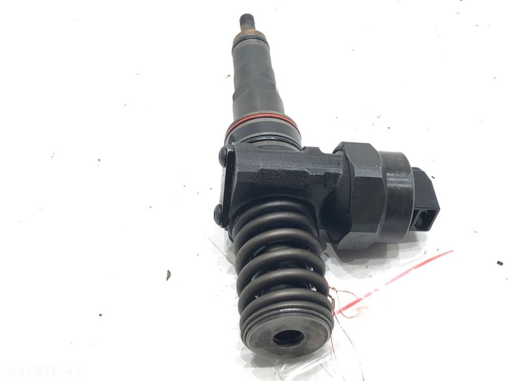 POMPOWTRYSKIWACZ  VW PASSAT B5.5 (3B3) 2000 - 2005 1.9 TDI 74 kW [101 KM] olej napędowy 2000 - 2005 - 3