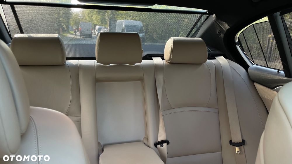 BMW Seria 5 - 10