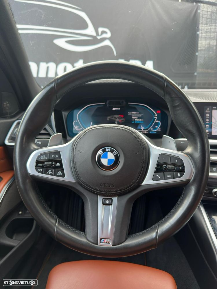 BMW 330 e Aut. Luxury Line - 36