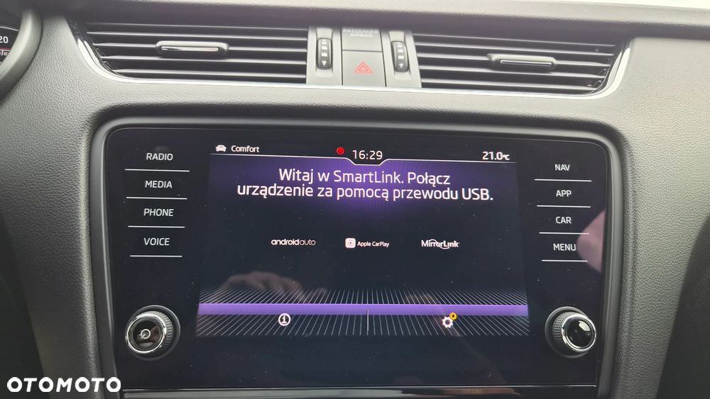 Skoda Octavia 2.0 TDI DSG RS - 26