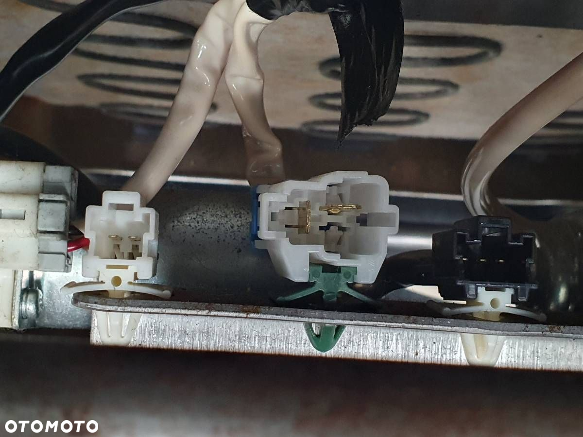 FOTELE KANAPA BOCZKI WNĘTRZE KOMPLET 7 OSÓB MITSUBISHI PAJERO IV EU - 30