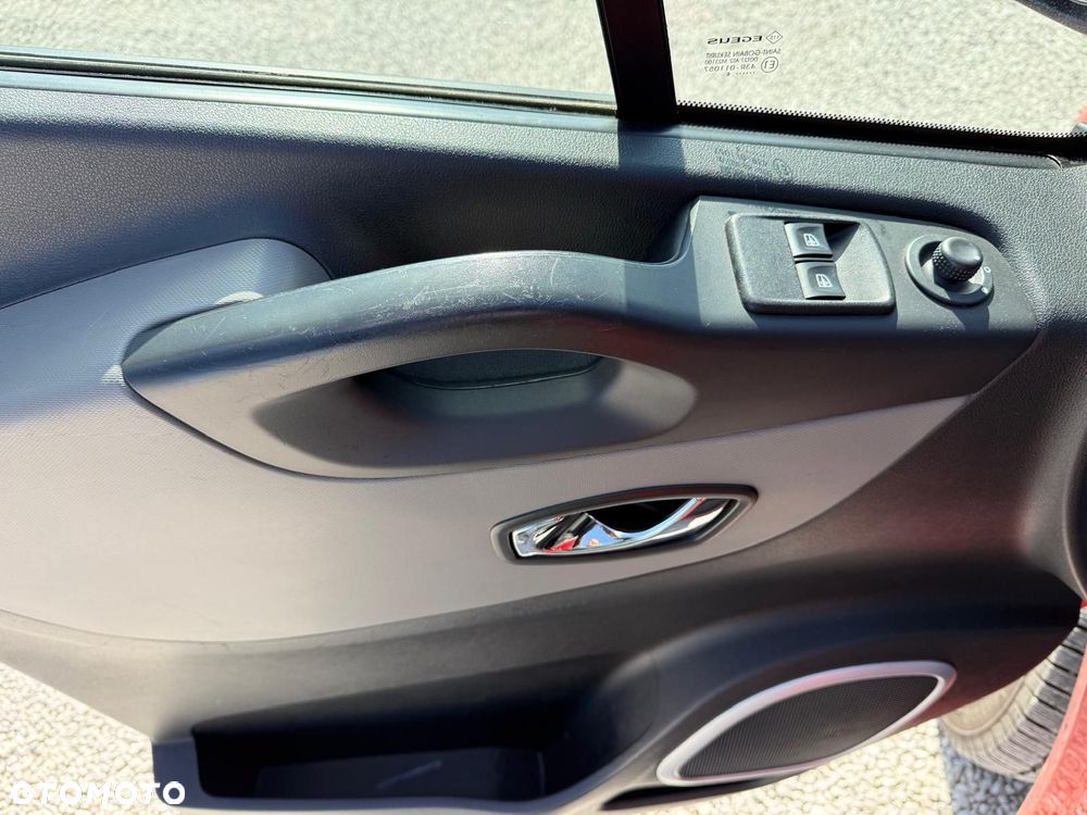 Renault TRAFIC - 20