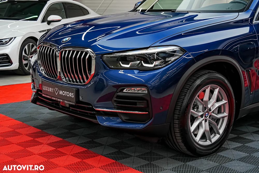 BMW X5 xDrive45e xLine - 18