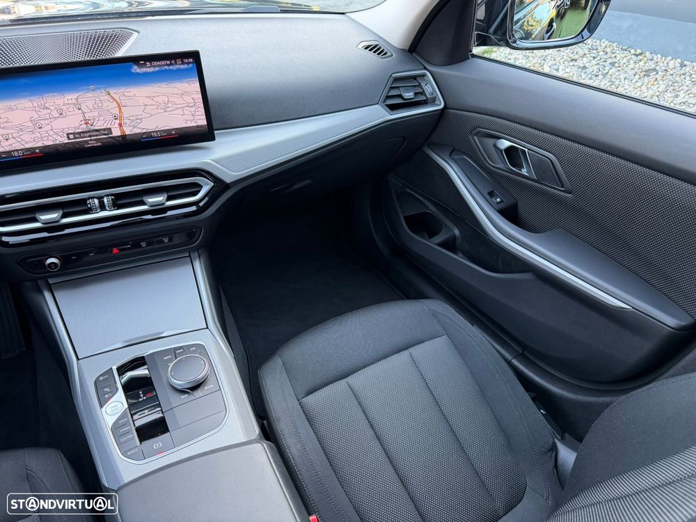 BMW 320 e Auto - 21