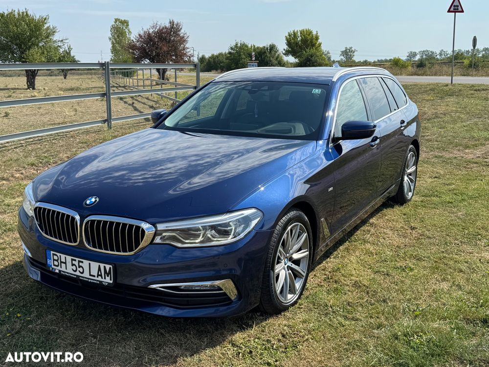BMW Seria 5 520d Touring Aut. Luxury Line - 1