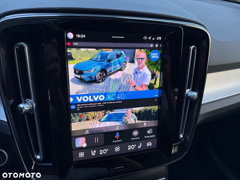 Volvo XC 40 B3 B DKG Plus Dark - 28