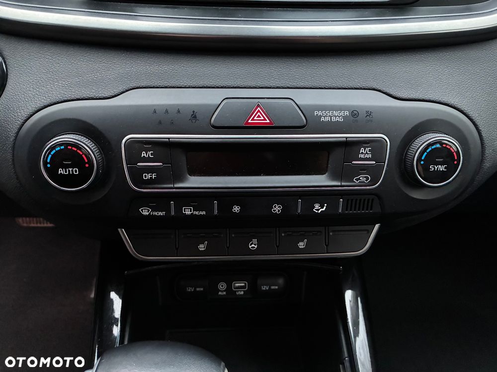 Kia Sorento 2.0 CRDI M - 23