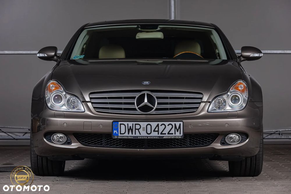 Mercedes-Benz CLS 500 - 2