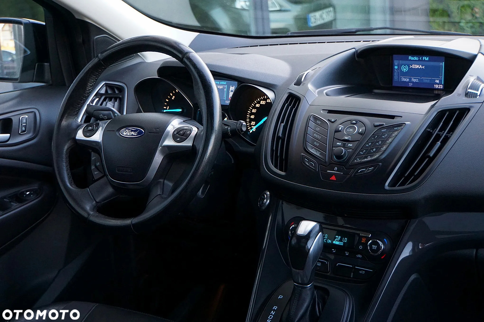 Ford Kuga 2.0 TDCi 4x4 Titanium - 30