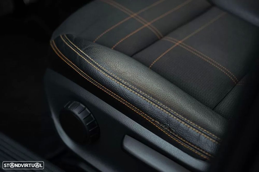 Mercedes-Benz CLA 200 - 14