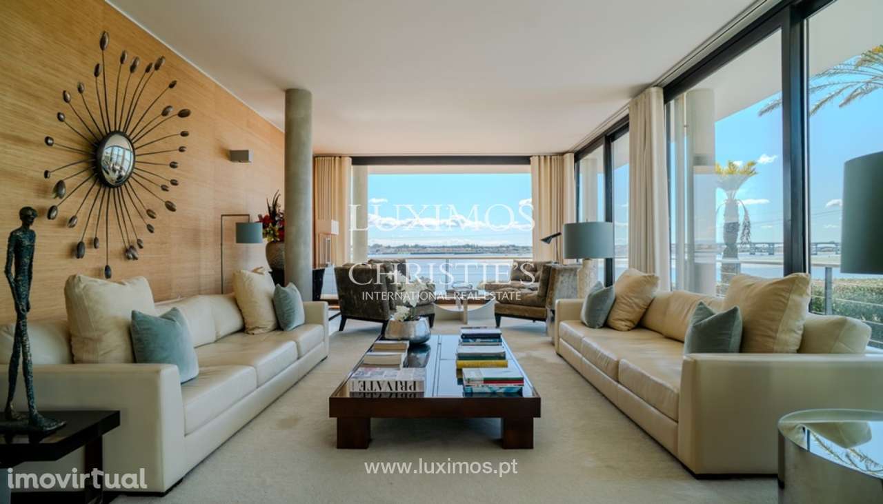 Moradia V4 com vistas da Ria de Aveiro à venda na Praia da Barra - Grande imagem: 4/45