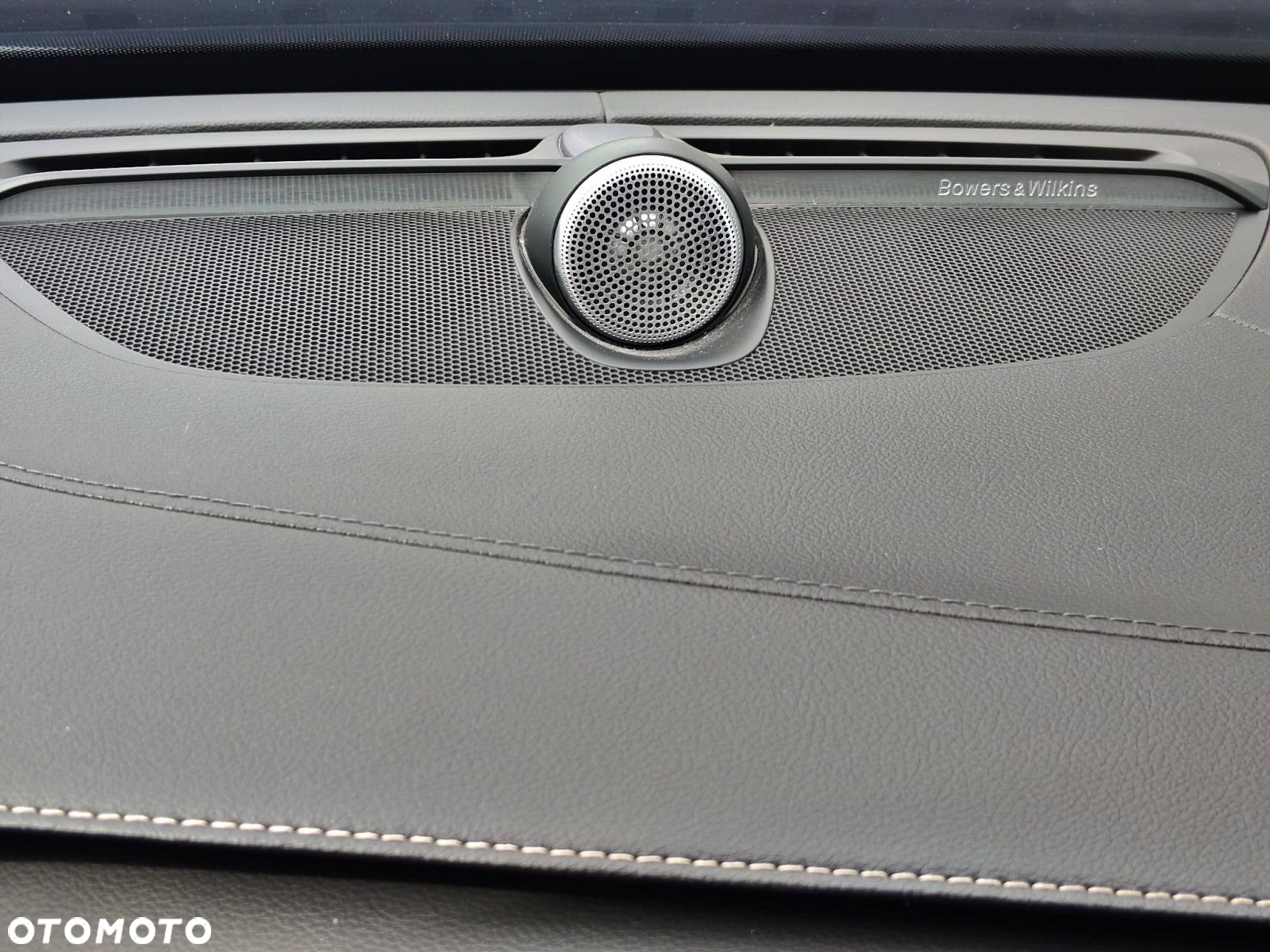Volvo XC 60 - 31