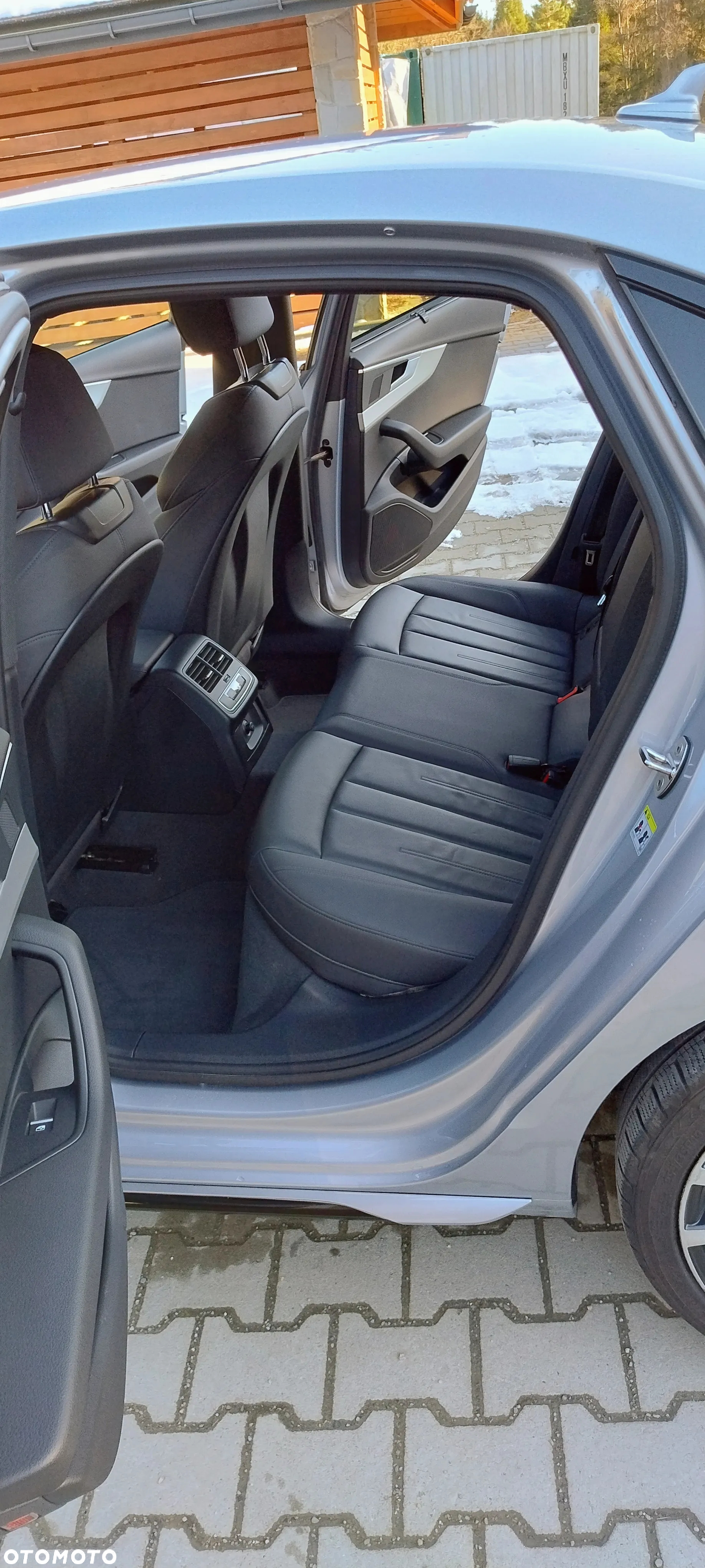 Audi A4 40 TDI S tronic S line - 14