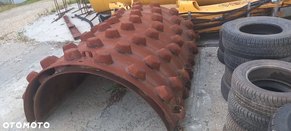 Płaszcz okołkowany Kołki nakładki 2 czesciowe CAT, 213CM Q150