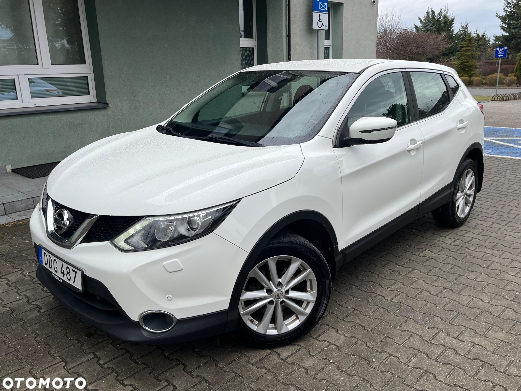 Nissan Qashqai 1.6 DCi 4x4 N-Connecta - 9