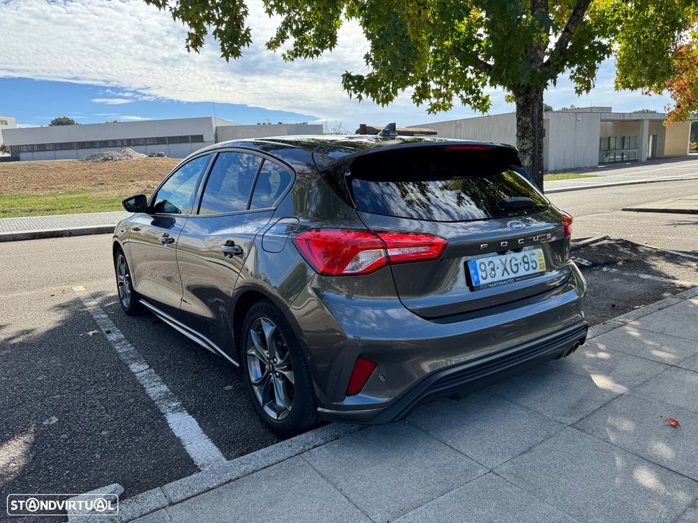 Ford Focus - 19