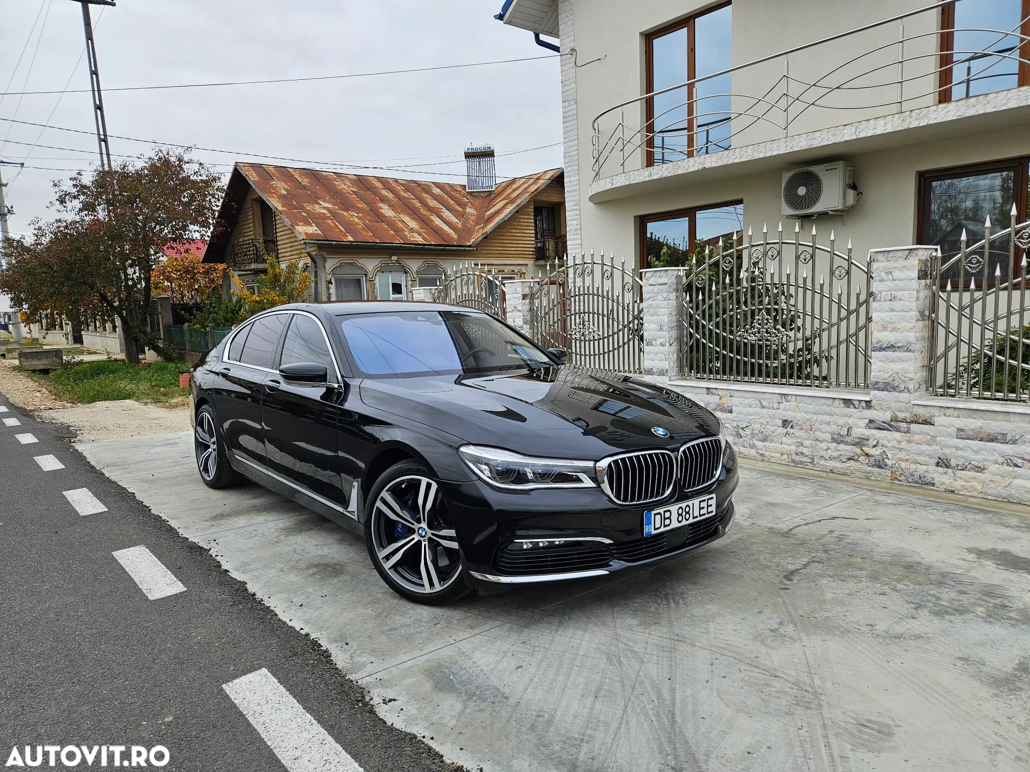 BMW Seria 7 750d xDrive - 1