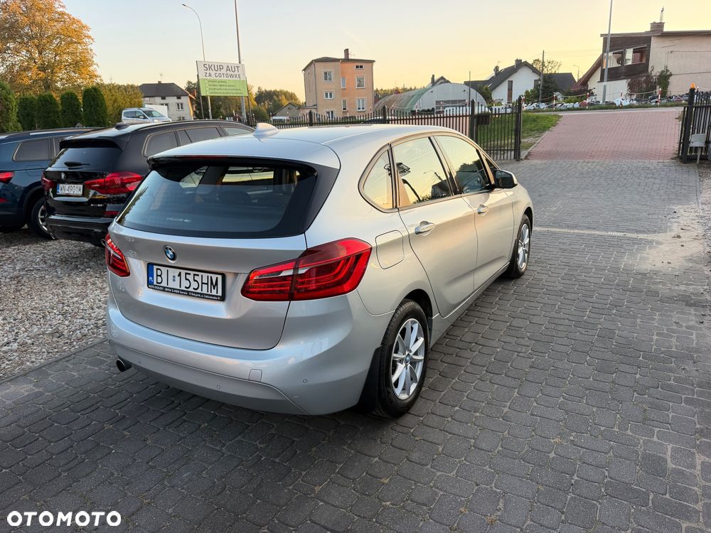 BMW Seria 2 218d Advantage - 33